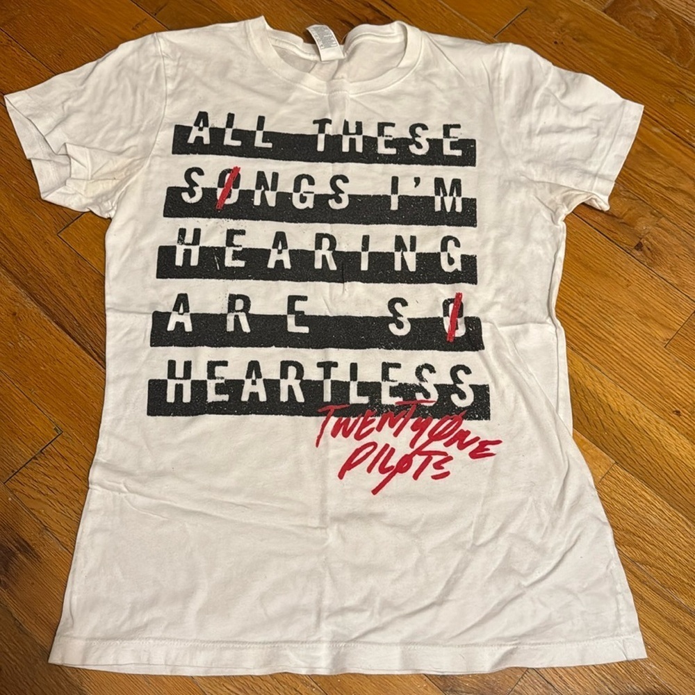 TWENTY ONE PILOTS All These Songs I’m Hearing Are So Heartless White T-Shirt MED